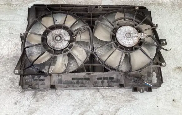 Toyota Avensis T250 Fan set DT4227502520
