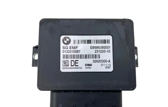 BMW 5 F10 F11 Rear brake EMF control unit/module EB686380001