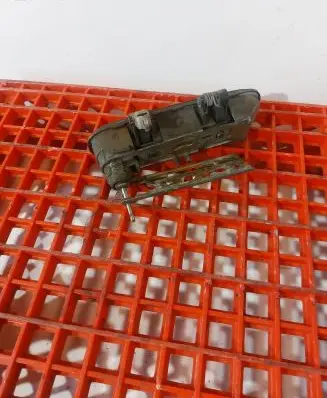 Audi A6 S6 C5 4B Front door lock