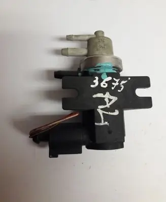 Audi A4 S4 B6 8E 8H Turbo solenoid valve 1J0906627B
