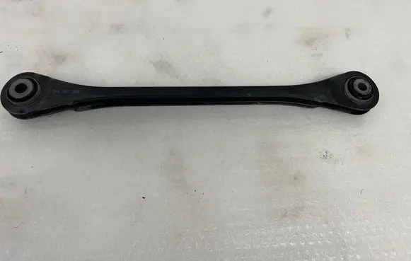 Porsche Cayenne (92A) Rear control arm 7P0501531 7P0501529