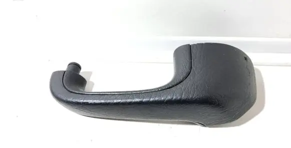 Audi 100 S4 C4 Front door interior handle trim 4A0867171