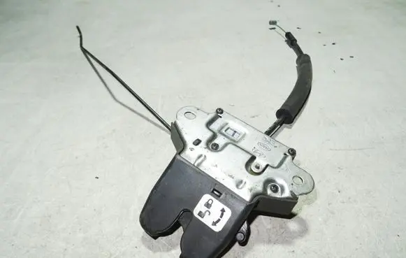 Hyundai Sonata Tailgate/trunk/boot lock/catch/latch
