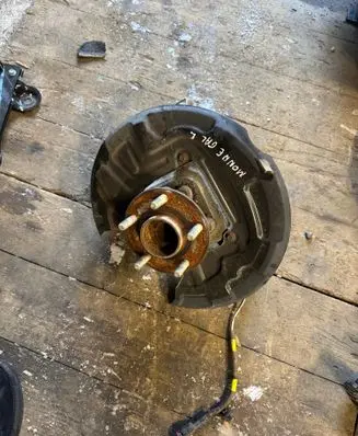 Ford Mondeo MK V Rear wheel hub DG9C5B759A