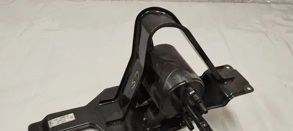 Active carbon filter fuel vapour canister