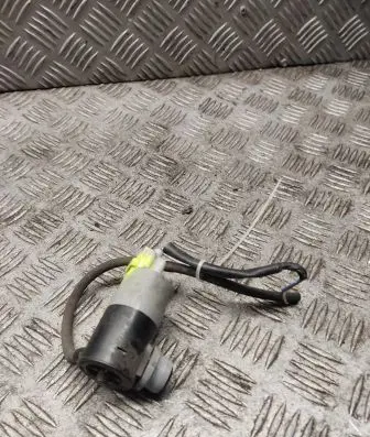Toyota Auris 150 Windscreen/windshield washer pump 30892