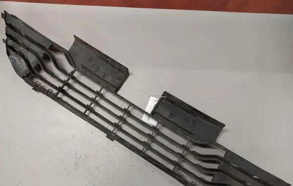 Front bumper lower grill