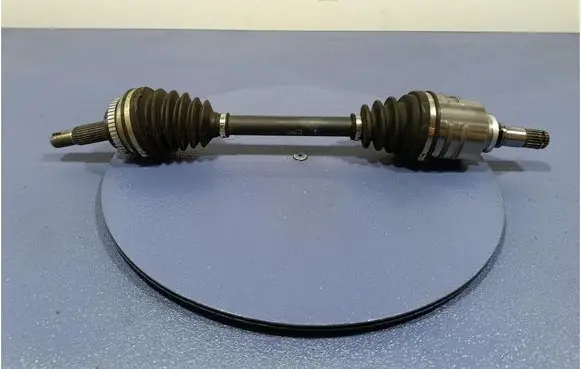 Toyota Avensis Verso Front driveshaft G22031PC