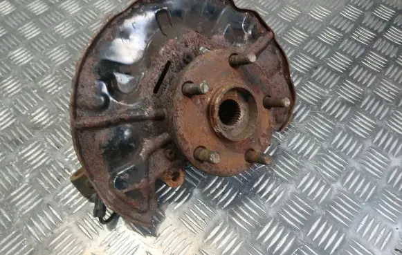 Toyota Avensis T250 Front wheel hub spindle knuckle