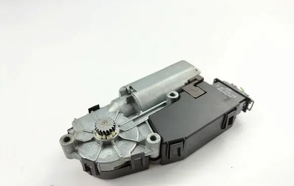 Volkswagen Eos Sunroof motor/actuator 1Q0959591C 1704133B 9211618H