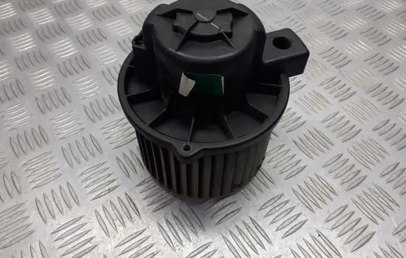 Smart ForFour I Front door blower motor 0130101113