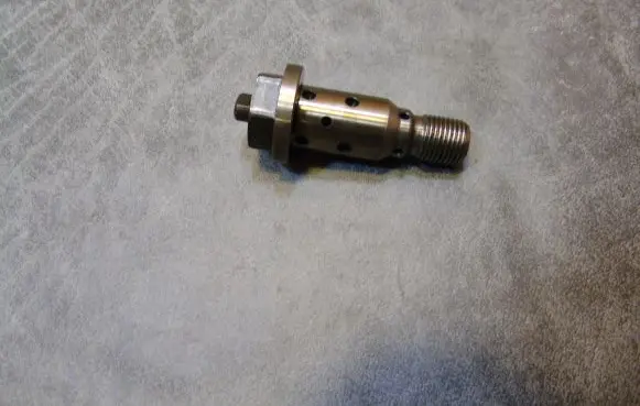 Mercedes-Benz SLK R171 Camshaft vanos timing valve A2720500578