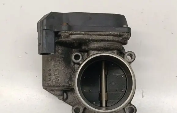 Audi A3 S3 8P Throttle valve 06F133062Q