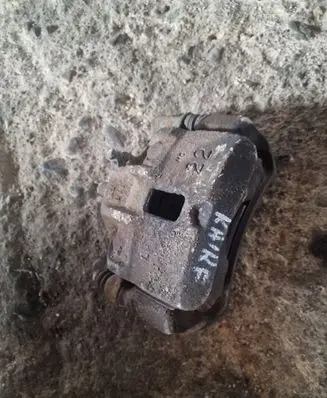 Hyundai Getz Front brake caliper