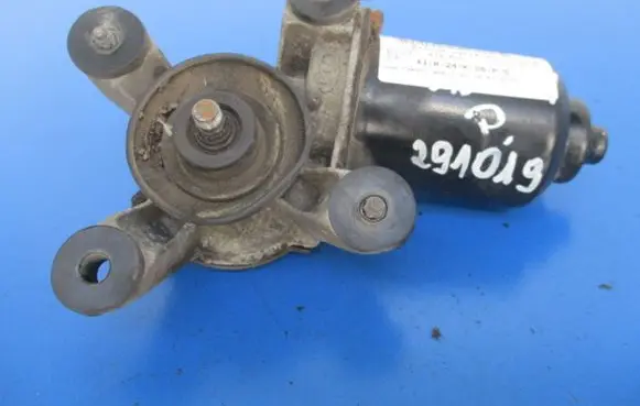 KIA Rio Front wiper linkage and motor