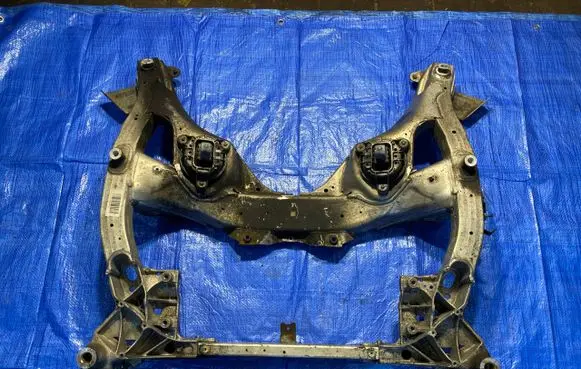 BMW 5 F10 F11 Front subframe 6796692