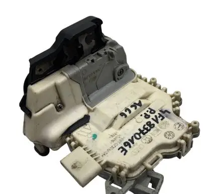 Audi A6 S6 C6 4F Front door lock 4F1837016E