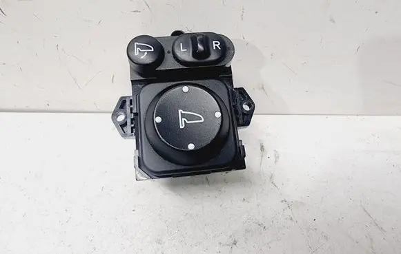 Honda CR-V Wing mirror switch 35190T5AJ11