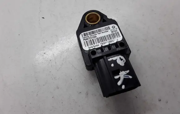 Dodge Caliber Airbag deployment crash/impact sensor P04672312AA