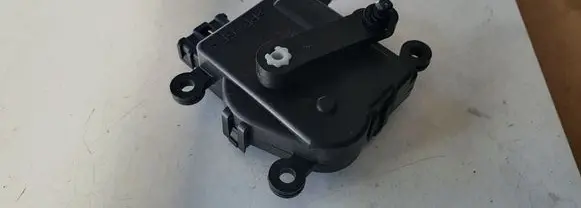 Mazda CX-5 A/C air flow flap actuator/motor 