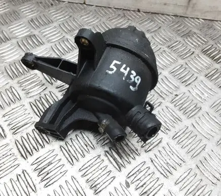 Mercedes-Benz C AMG W203 Power steering fluid tank/reservoir A2034600083 TB1097 PA66GF25