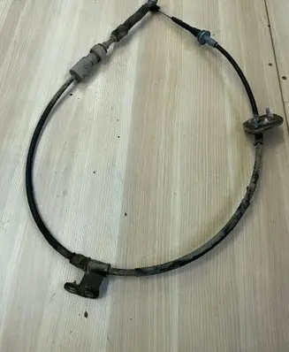 Toyota Land Cruiser (J120) Gear shift cable linkage 