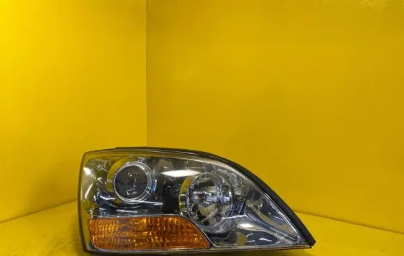 KIA Sorento Headlight/headlamp 417109-E