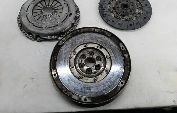 Ford Focus Dual mass flywheel 