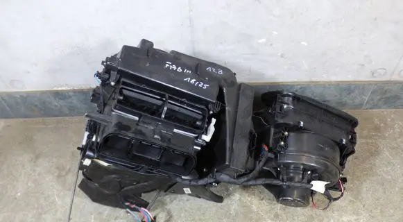Skoda Fabia Mk3 (NJ) Interior heater climate box assembly 6Q1820308T 6Q1820308J