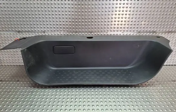 Renault Trafic III (X82) Front sill trim cover S26309529 769518239R