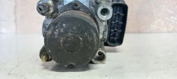 Toyota RAV 4 (XA20) ABS Pump 4451042080