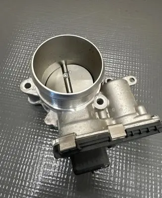Peugeot 508 II Throttle valve 9818664880