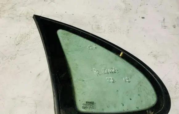 Renault Scenic I Rear side window