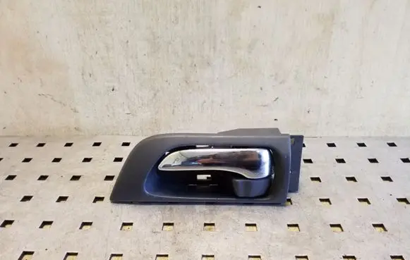 Toyota Land Cruiser (J120) Front door interior handle 69274494W0