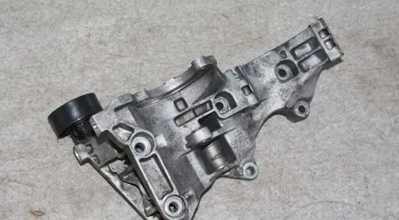 Mitsubishi Lancer X Generator/alternator bracket 03G903143E