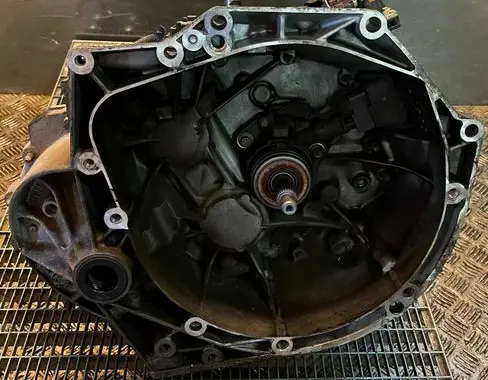 Peugeot 408 I Automatic gearbox P7400AA1 EP6
