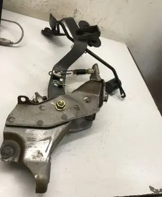 Toyota RAV 4 (XA20) Accelerator throttle pedal 7801042020