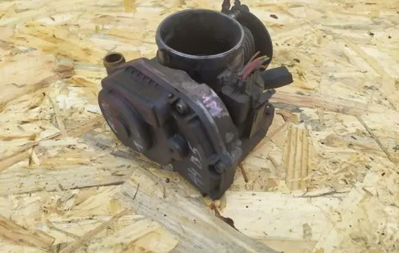 Audi A4 S4 B5 8D Engine shut-off valve 