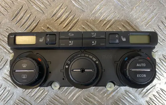 Skoda Octavia Mk2 (1Z) Climate control unit