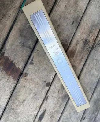 Jaguar XF X250 Front sill trim cover 8X2313201AF