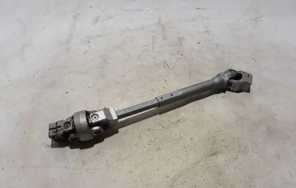 BMW 3 F30 F35 F31 Prop shaft universal joint 6791298