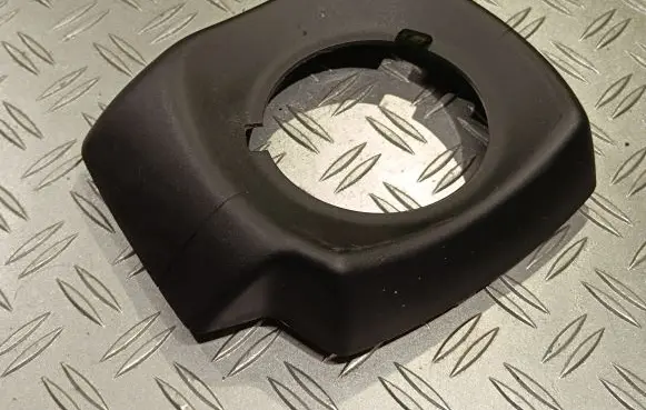 Steering wheel column trim