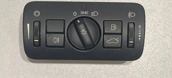 Volvo V60 Light switch 30739433
