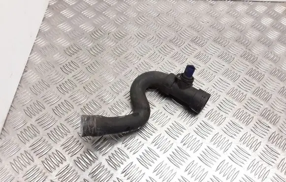 Audi A6 S6 C5 4B Engine coolant pipe/hose