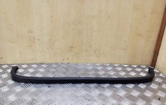 BMW X3 E83 Engine compartment rubber 833400357
