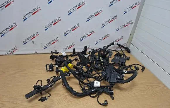 BMW 2 F46 Engine installation wiring loom 8681185 8678977 9896501