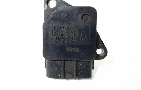 Toyota RAV 4 (XA30) Mass air flow meter 22204-30010