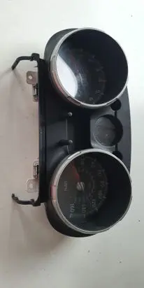 Nissan Qashqai Speedometer (instrument cluster)