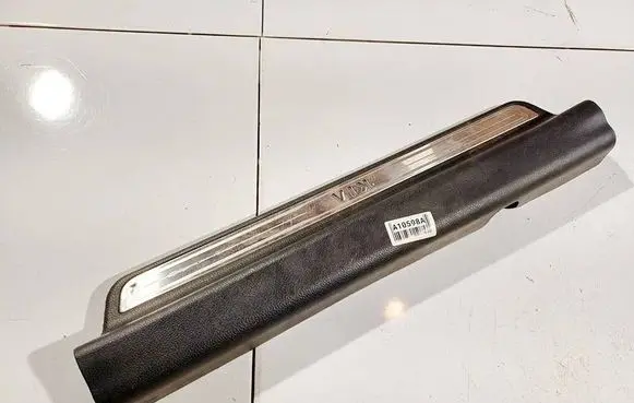 KIA Optima Front sill trim cover 858812r100