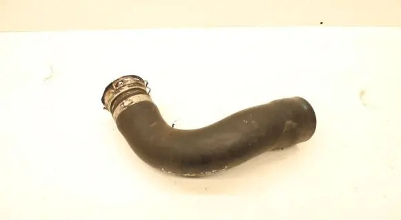 Toyota Avensis T250 Intercooler hose/pipe 32ACMK061103